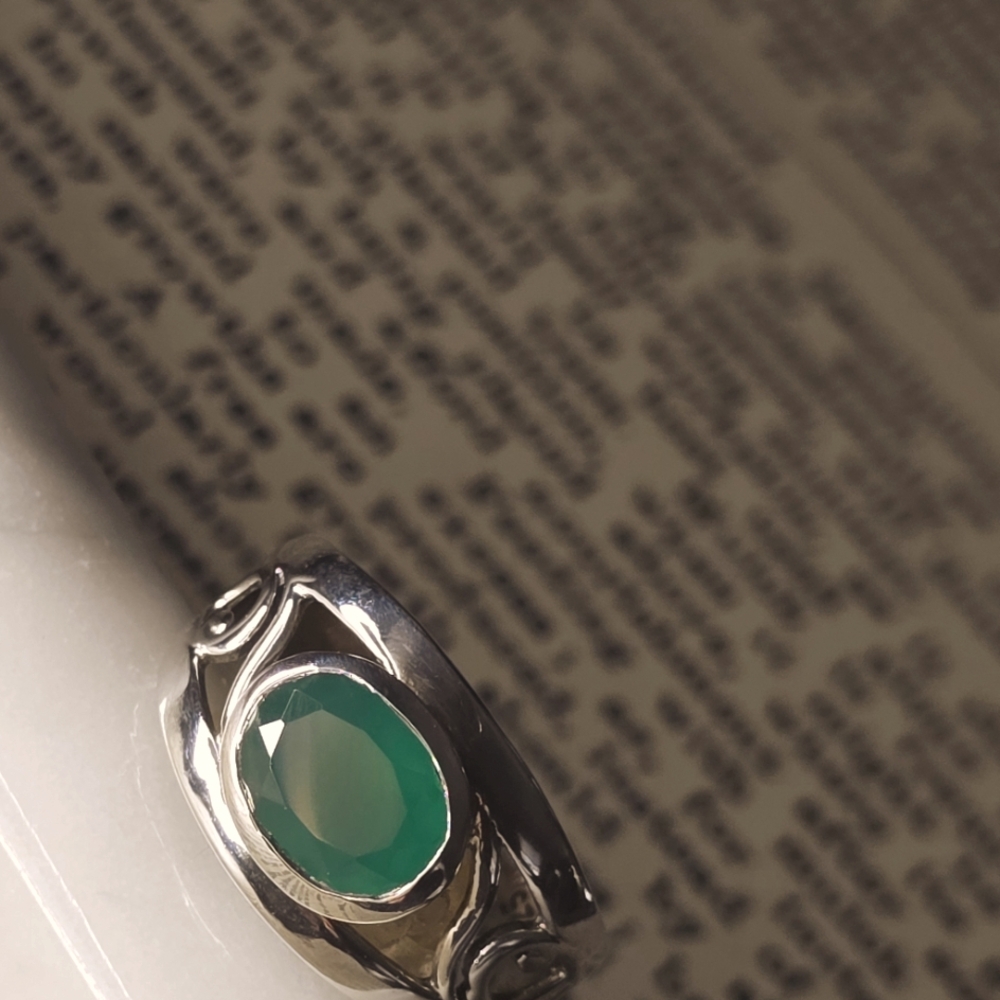 Green Onyx SS Statement Ring 7.5